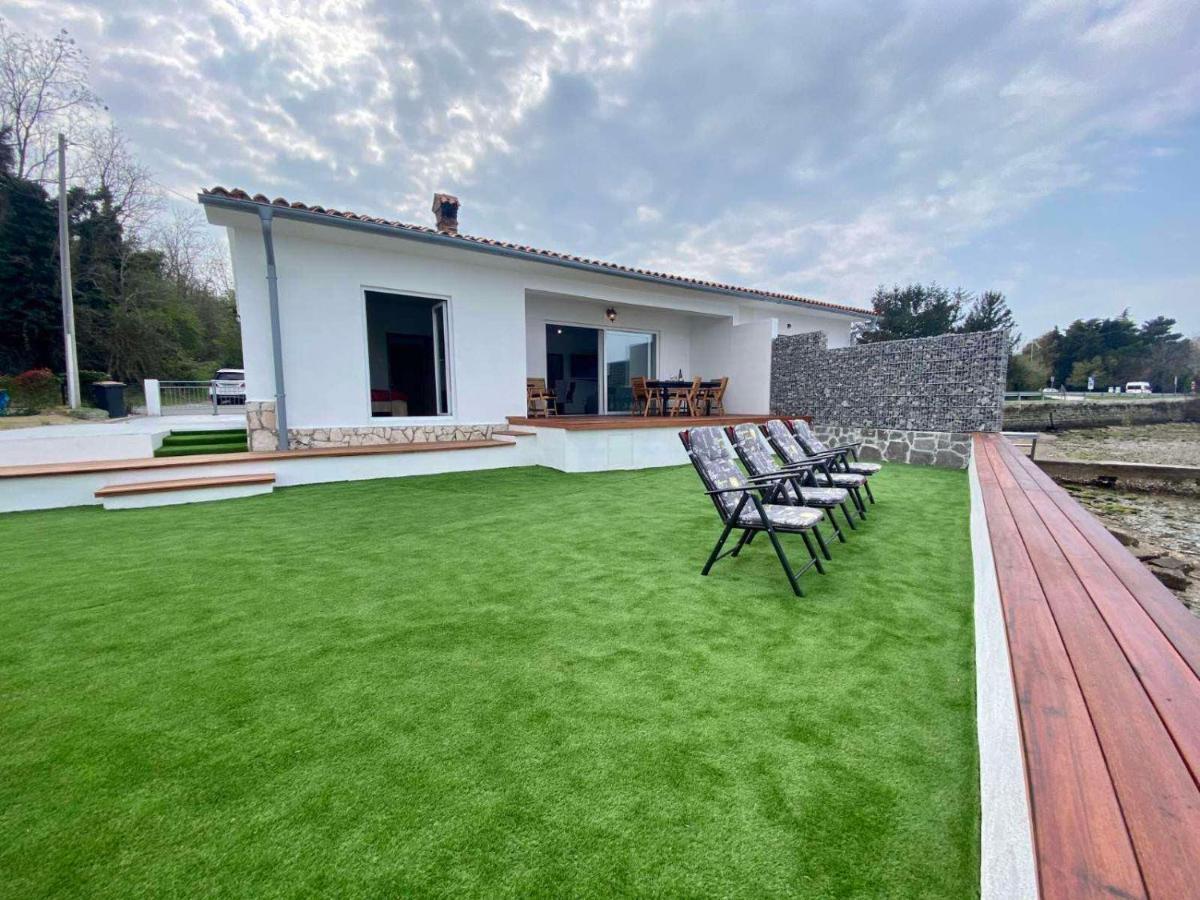 Villa Olga - Uniqe House With Private Beach Анкаран Екстериор снимка